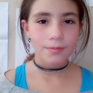 Meet your Posher, Marisel